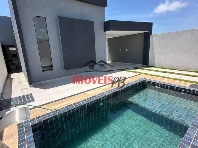 Casa para Venda em Conde - 2
